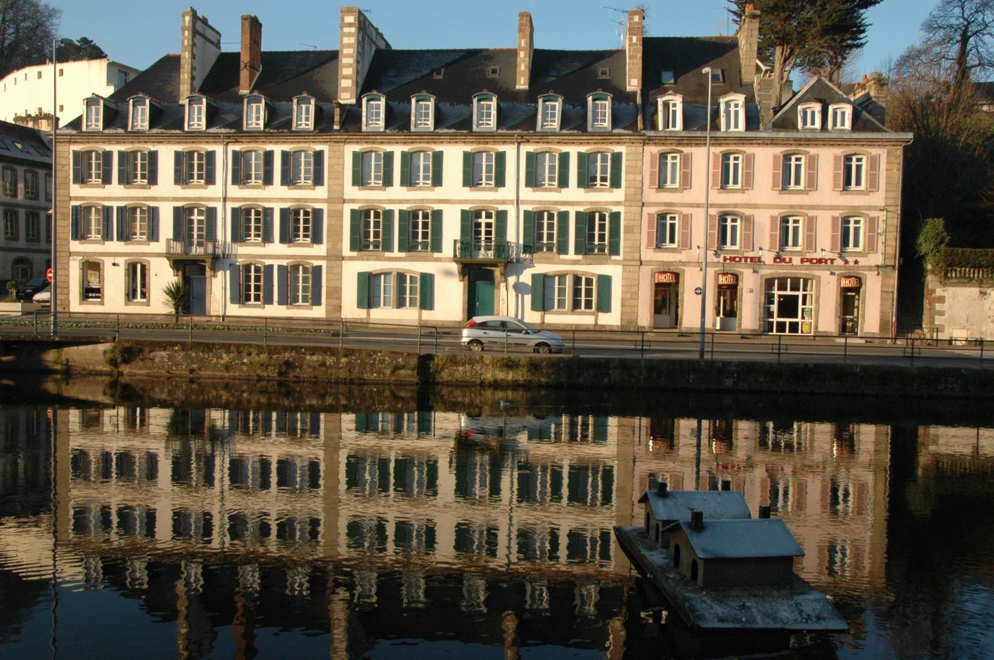 Hotel Du Port Морле Экстерьер фото
