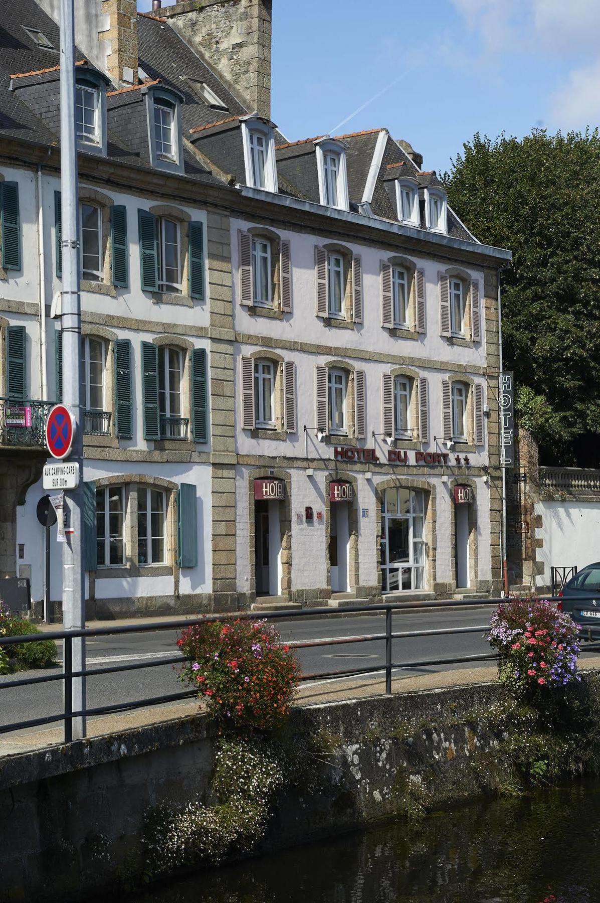 Hotel Du Port Морле Экстерьер фото